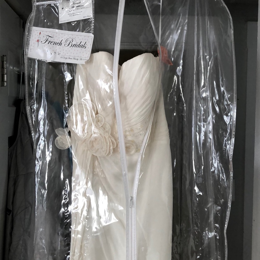 Strapless Chiffon Sweetheart Wedding Dress